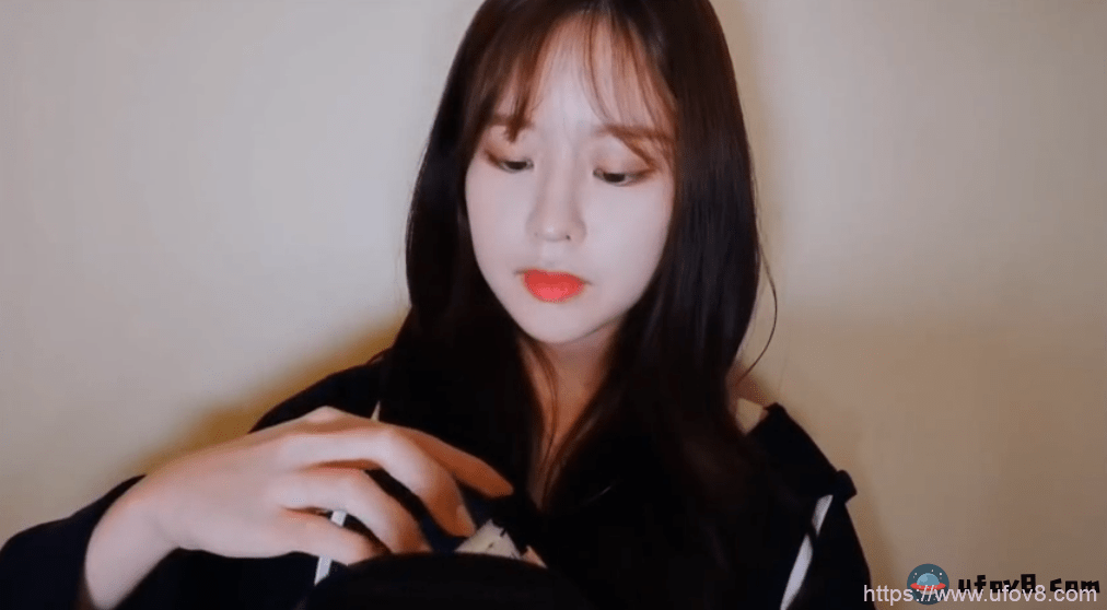 kkyuu小姐姐的女友视角口腔音哄睡
